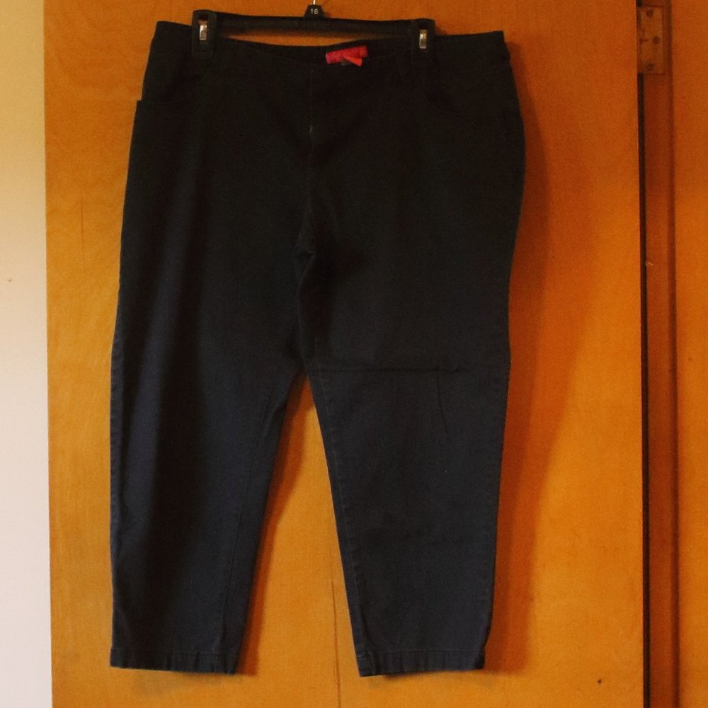 ENERGY CROP PANTS (16) BLACK